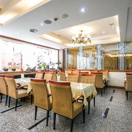 Fiore Hotel Gumi Dış mekan fotoğraf